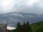 Ivančice,několik minut před silnou bouřkou.Pozdní odpoledne po velice dusném dni.