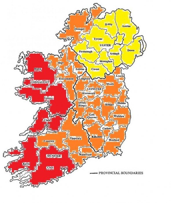 Aktuální výstrahy irské meteorologické služby MET Éireann a britské služby Met Office na silný vítr pro Irsko na pondělí 16. 10. 2017 (zdroj: MET Éireann, upraveno)
