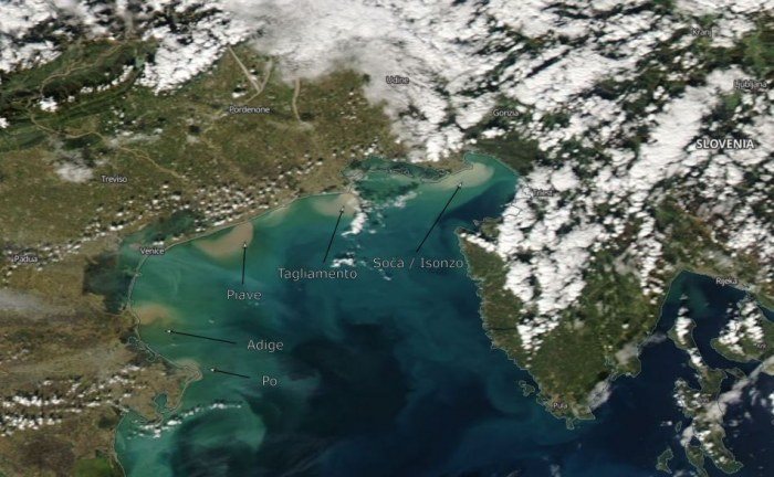 Benátský záliv 31. října 2018. Zdroj: worldview.earthdata.nasa.gov.