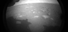 Sonda Perseverance poslala první fotky z Marsu