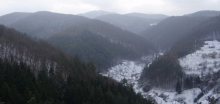 Snowboardistu v Jeseníkách zasypala lavina, zemřel v