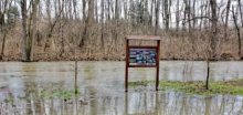Fotografie: Vodní tok Hloučela na Prostějovsku dosáhla 2.SPA